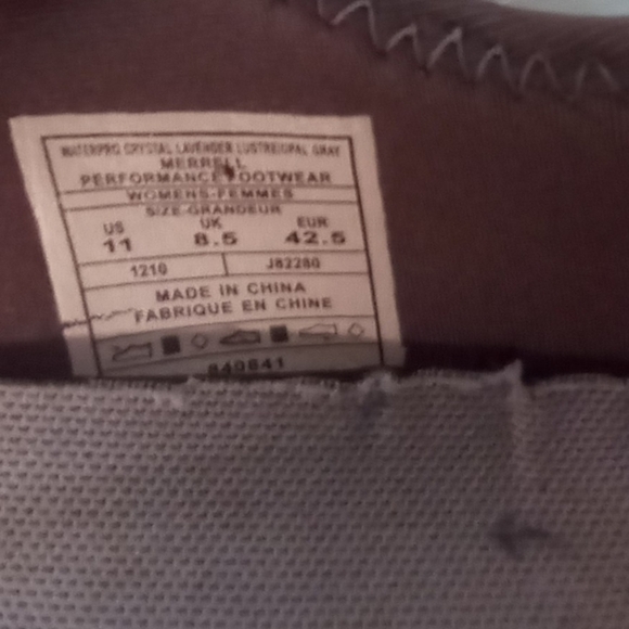 Merrell Ladies Waterpro Crystal Shoes - Picture 13 of 14